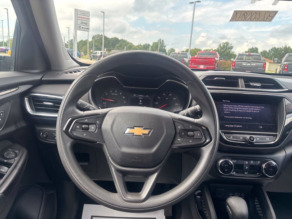 Used 2021 Chevrolet TrailBlazer LT w/ Convenience Package FWD image 31