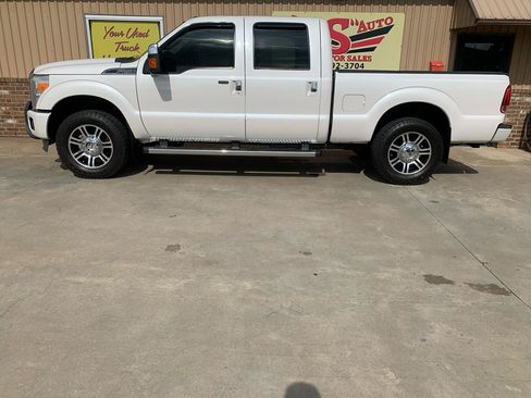 Used 2016 Ford F250 Platinum AWD/4WD image 5