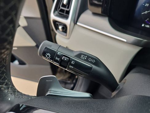 Certified 2023 Kia Sorento SX image 26