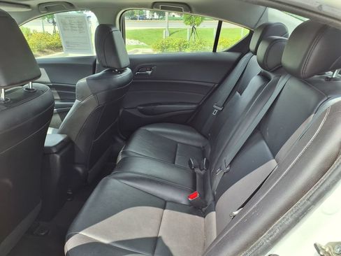 Used 2016 Acura ILX FWD image 17