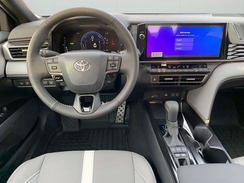 New 2026 Toyota Camry SE FWD image 15