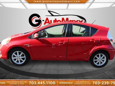 Used 2013 Toyota Prius C Four image 8