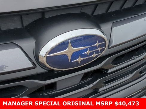 Certified 2025 Subaru Outback Limited image 11