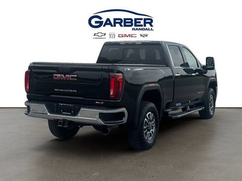 Used 2022 GMC Sierra 3500 SLT w/ SLT Preferred Package AWD/4WD image 5