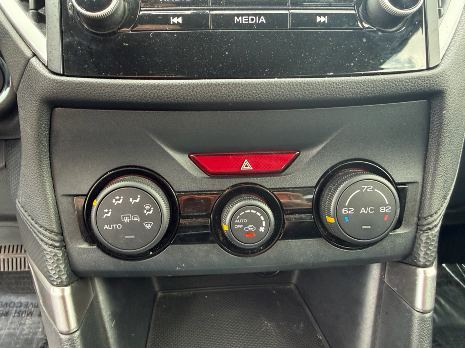 Used 2022 Subaru Forester Premium AWD/4WD image 17