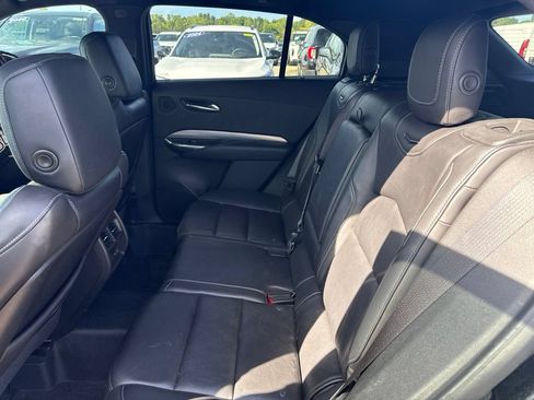 Used 2019 Cadillac XT4 Premium Luxury w/ Cold Weather Package AWD/4WD image 9