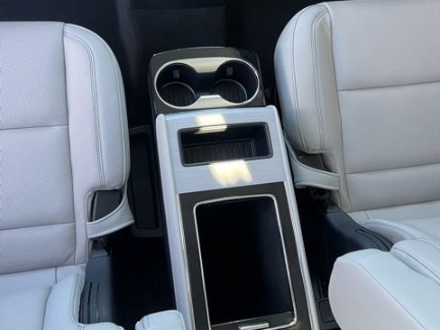 New 2026 Lincoln Aviator Reserve w/ Illumination Package image 12