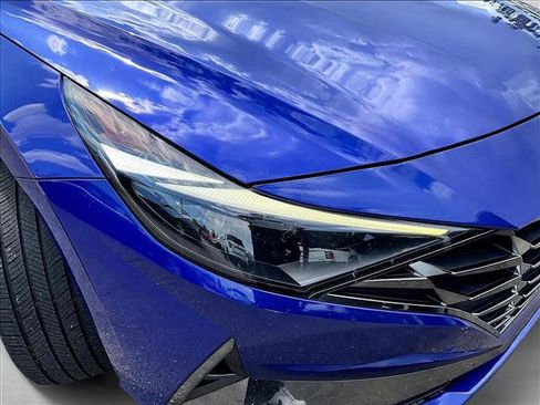 Used 2023 Hyundai Elantra Limited FWD image 27