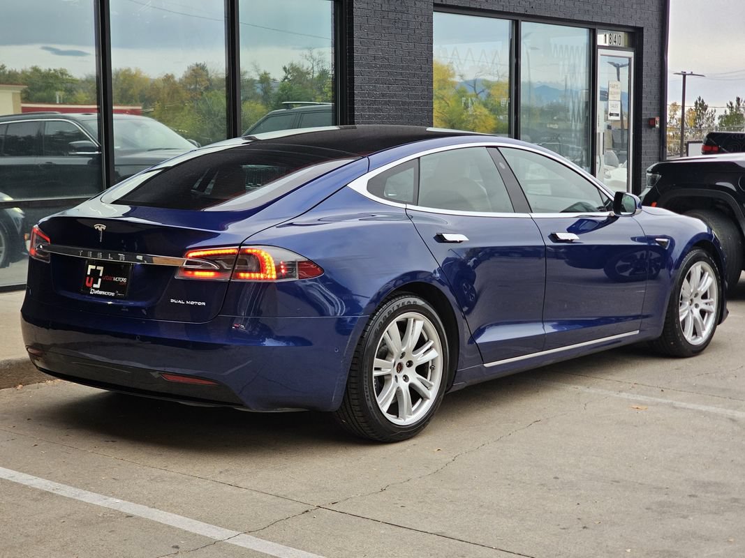 Used 2020 Tesla Model S Long Range Plus AWD/4WD image 10