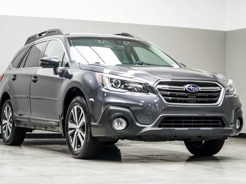 Used 2019 Subaru Outback 2.5i Limited w/ Popular Package #2 image 3