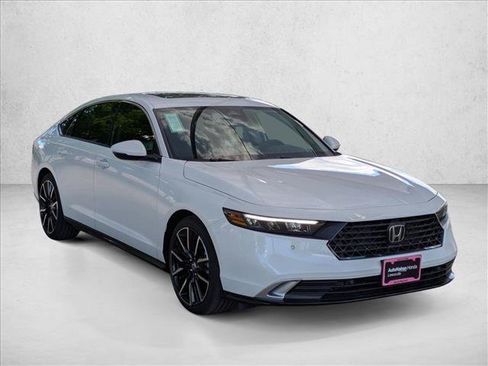 New 2026 Honda Accord Touring image 7