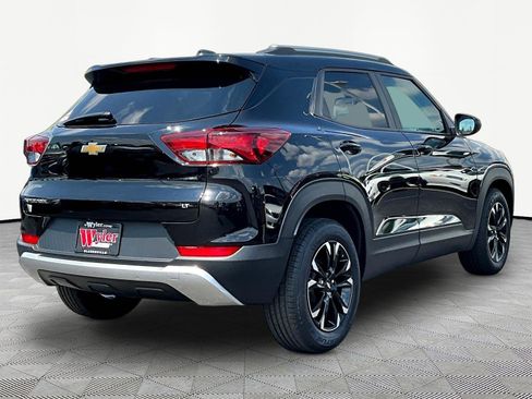 Used 2023 Chevrolet TrailBlazer LT FWD image 6