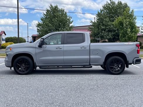 Used 2024 Chevrolet Silverado 1500 RST w/ Max Trailering Package AWD/4WD image 5