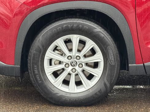 Certified 2025 Toyota Grand Highlander AWD image 26