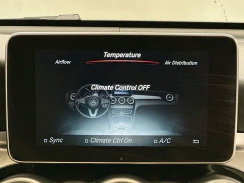 Used 2018 Mercedes-Benz GLC 300 4MATIC image 15