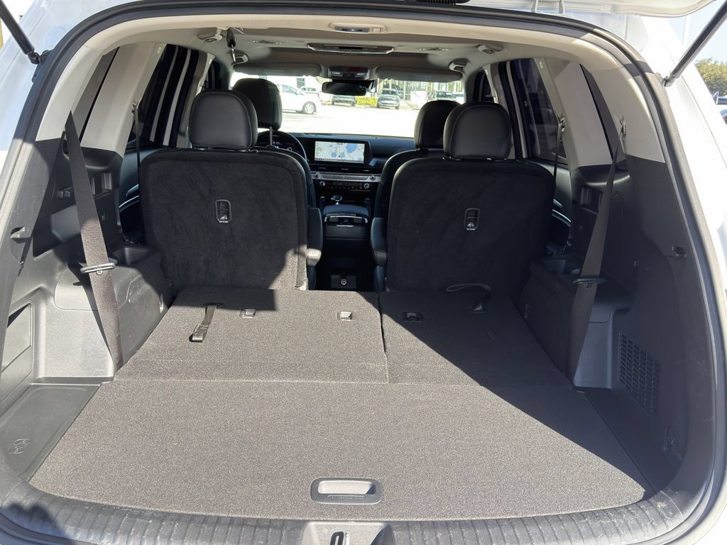 Certified 2023 Kia Telluride S w/ S Sunroof Package AWD/4WD image 13