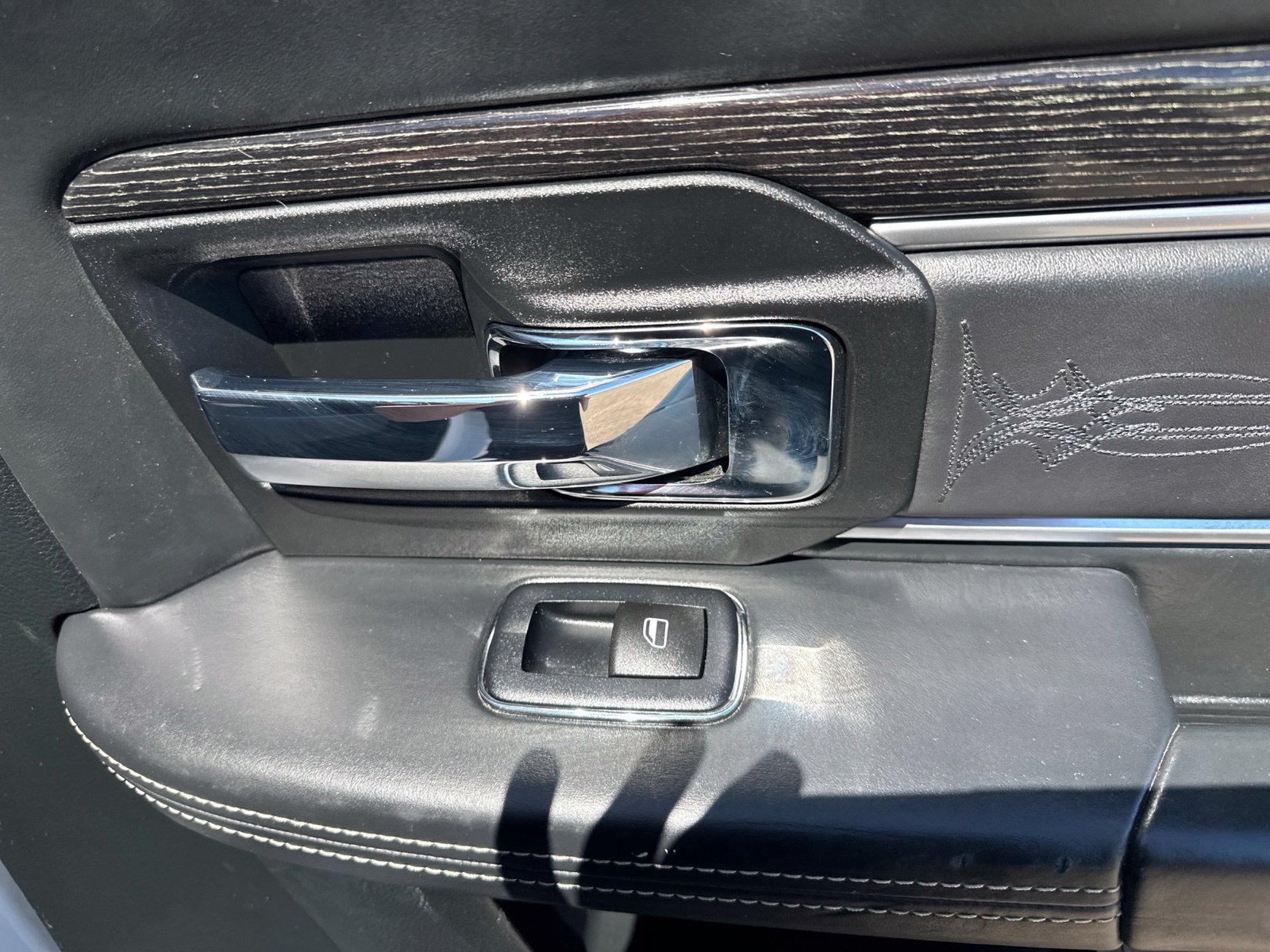 Used 2017 RAM 1500 Limited AWD/4WD image 41