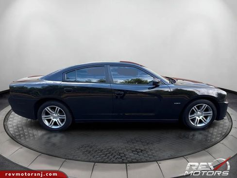 Used 2014 Dodge Charger R/T RWD image 6