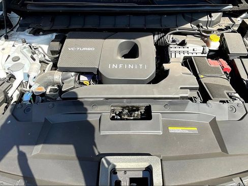 Used 2025 INFINITI QX60 Luxe w/ Black Edition image 10