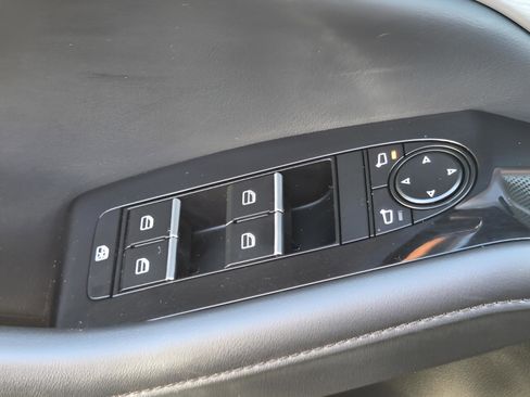 Used 2023 MAZDA MAZDA3 Hatchback w/ Appearance Package image 27