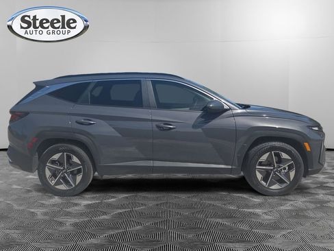 Used 2025 Hyundai Tucson SEL FWD image 6