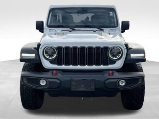 Used 2025 Jeep Wrangler Rubicon video 2