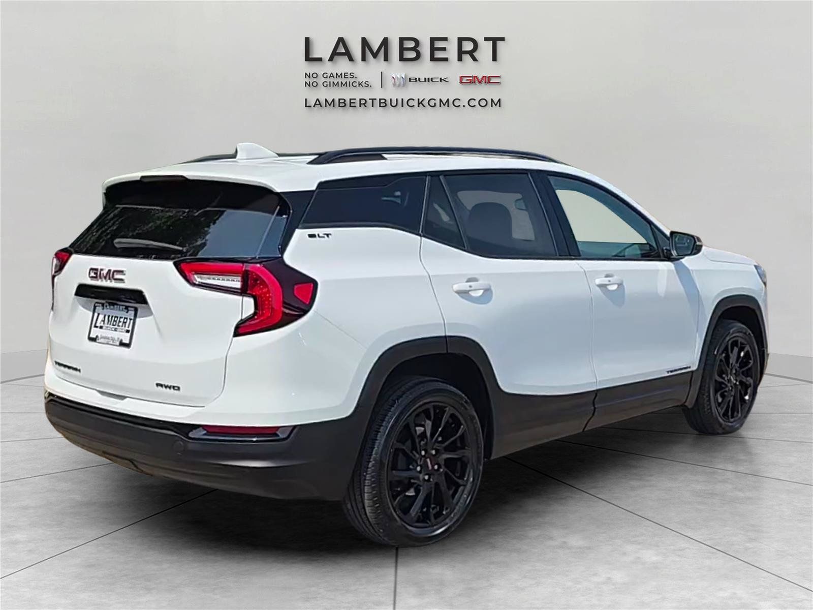 Used 2024 GMC Terrain SLT w/ Elevation Edition AWD/4WD image 5