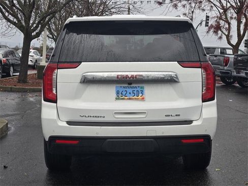 Used 2024 GMC Yukon SLE w/ Max Trailering Package image 5