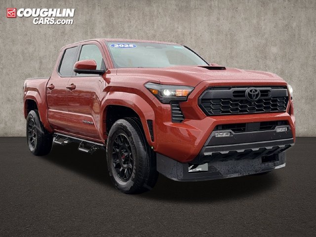 Used 2025 Toyota Tacoma TRD Sport w/ TRD Sport Premium Package AWD/4WD 360° Tour