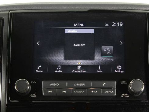 Certified 2024 Nissan Titan SV w/ SV Bronze Edition Package image 9