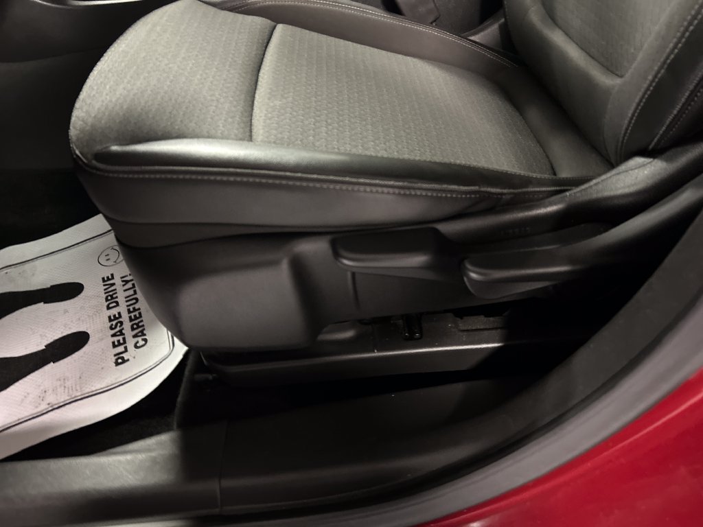 Used 2024 Buick Encore GX Preferred FWD image 11