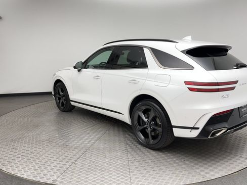 Certified 2026 Genesis GV70 3.5T Sport Prestige AWD/4WD image 4