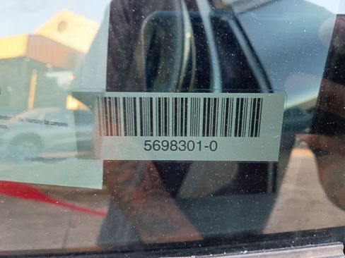 Used 2025 Ford Escape ST-Line AWD/4WD image 9