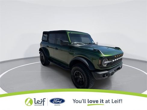 Used 2023 Ford Bronco Wildtrak image 6