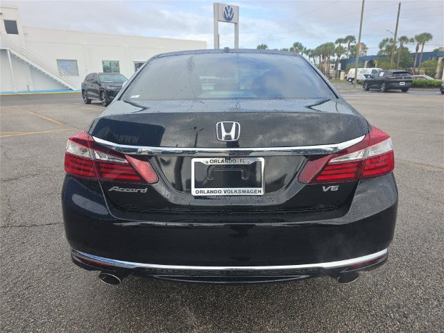Used 2017 Honda Accord EX-L image 4