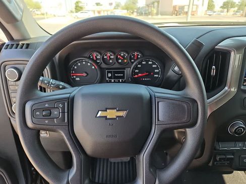 Used 2025 Chevrolet Silverado 2500 Custom w/ Custom Convenience Package AWD/4WD image 23