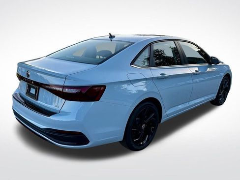 New 2026 Volkswagen Jetta SE image 6