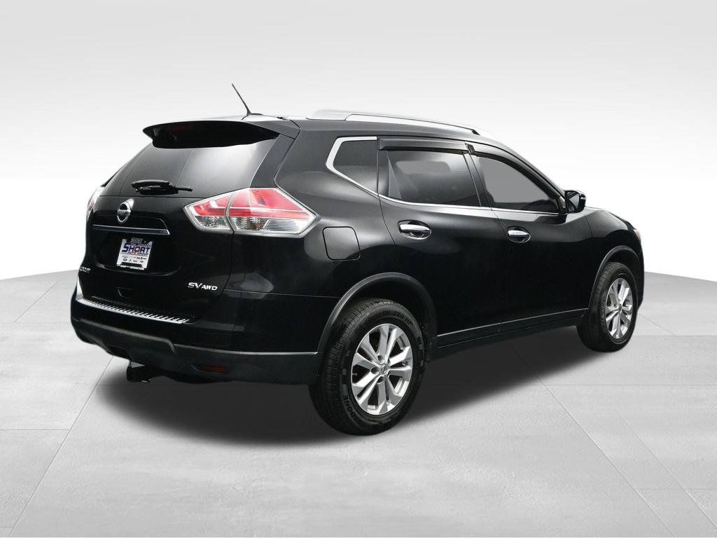 Used 2015 Nissan Rogue SV AWD/4WD image 5