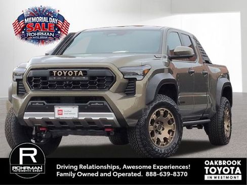 Certified 2025 Toyota Tacoma 4x4 Double Cab Hybrid image 1