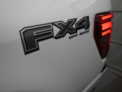 Used 2025 Ford F150 Lariat w/ Equipment Group 501A Mid image 23