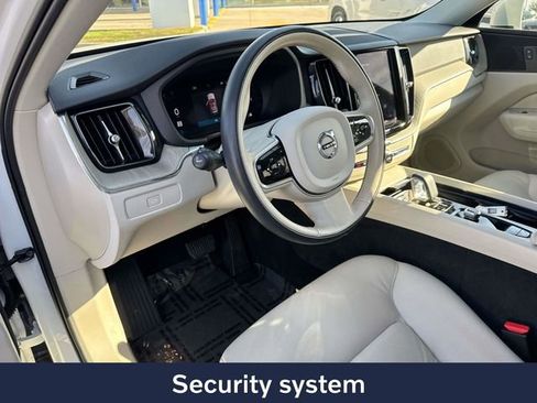 Used 2023 Volvo XC60 B5 Plus w/ Climate Package image 24