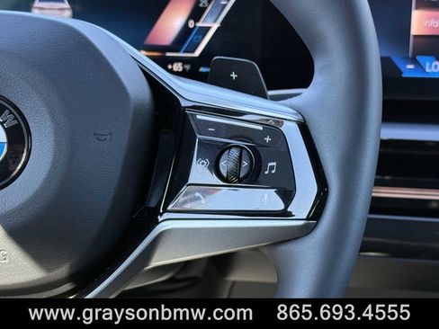 Certified 2025 BMW 530i xDrive image 18