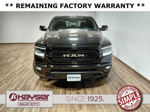 Used 2022 RAM 1500 Laramie AWD/4WD image 3