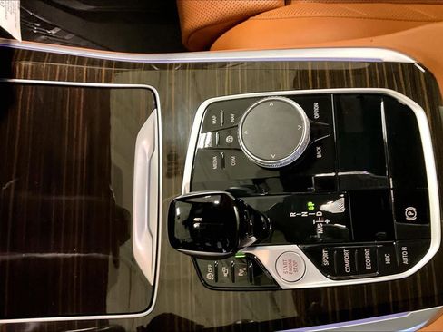 Used 2023 BMW X5 xDrive40i w/ Premium Package image 16