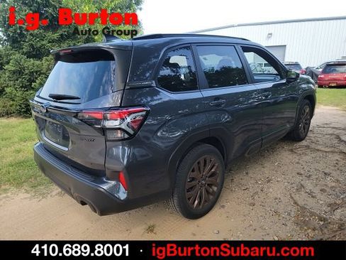 Used 2025 Subaru Forester Sport AWD/4WD image 6