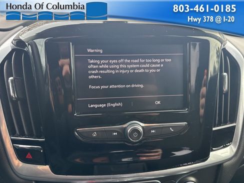 Used 2020 Chevrolet Traverse LS image 27