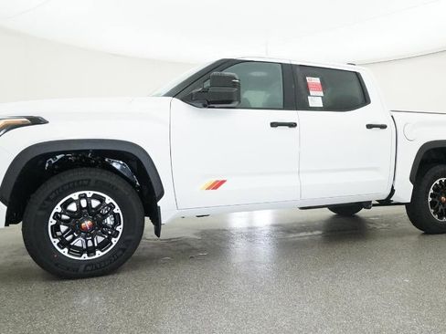 New 2026 Toyota Tundra SR5 AWD/4WD image 18