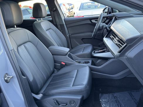 Used 2024 Audi Q4 e-tron Premium Plus w/ Premium Plus image 35