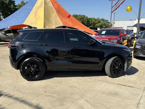 Used 2024 Land Rover Range Rover Evoque Dynamic SE image 4