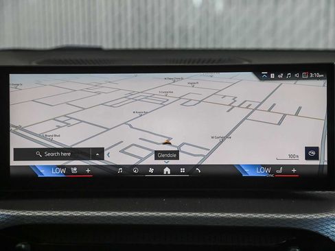 Used 2025 BMW 330i xDrive Sedan image 11